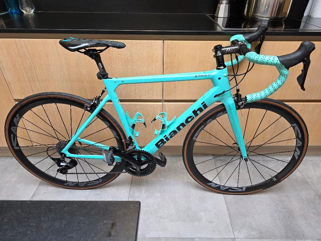 Velo de route Bianchi sprint, Enlèvement, Comme neuf, Carbone, Autres marques