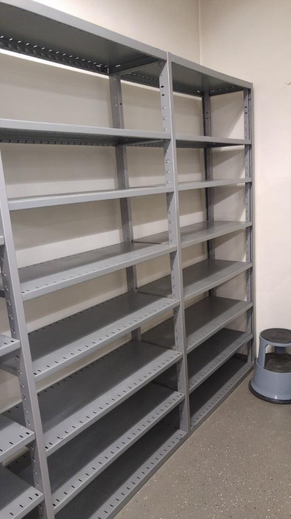 rayonnage/rayonnages d'entrepôt solides et solides (12 m), Enlèvement