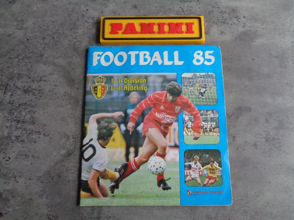 PANINI FOOTBALL 85 STICKER ALBUM voetbal ANNO 1985 volledig, Envoi, Comme neuf, Autocollant