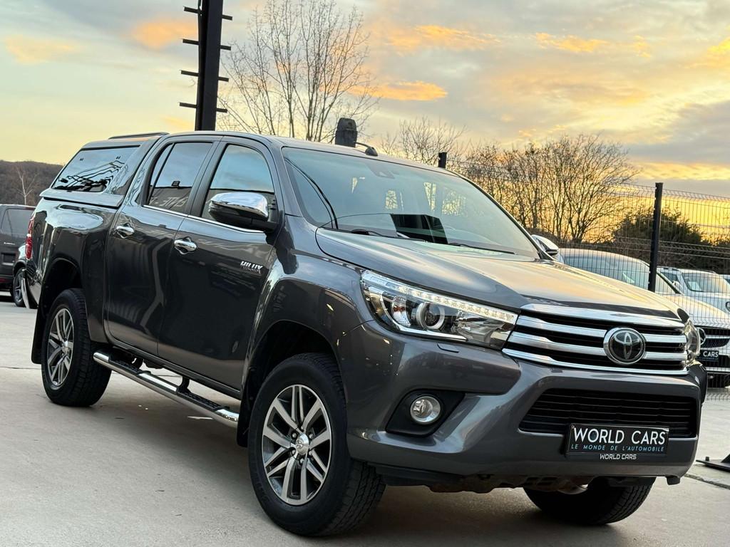 Toyota Hilux 2.4 D-4D 4WD TVA*BTW HARD-TOP LINE AS. CAMERA F, Auto's, Automaat, 4 deurs, Gebruikt, 4 cilinders