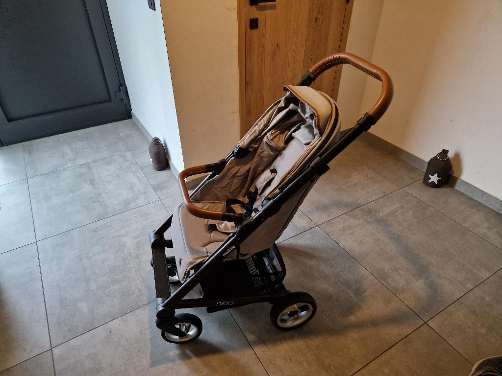 Mutsy Nexo buggy zeer compact met ligfunctie, Kinderen en Baby's, Buggy's, Ophalen, Zo goed als nieuw, Overige merken, Verstelbare rugleuning