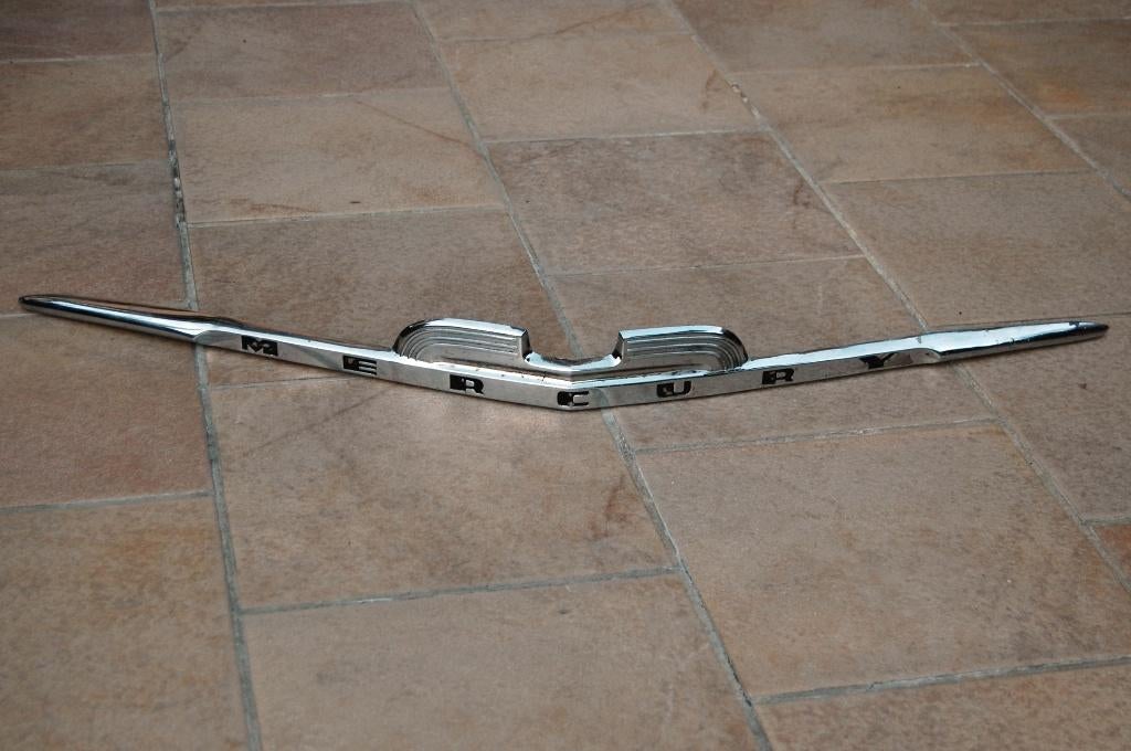 Amerikaanse Oldtimer Ford Mercury Bonnet Embleem uit 1950, Ophalen of Verzenden