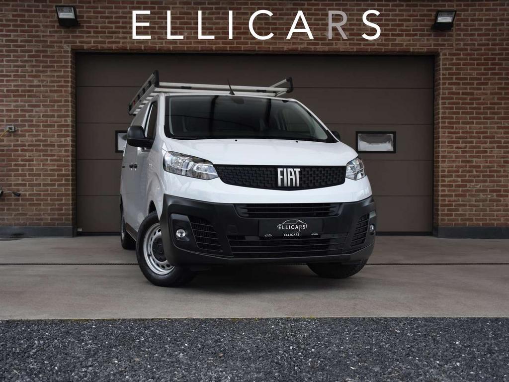 Fiat Scudo 1.5 BlueHDI L2 3 ZIT / CARPLAY / CAMERA / DAB, Auto's, Bestelwagens en Lichte vracht, Voorwielaandrijving, Zwart, 0 kg