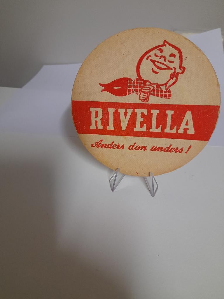 Ancien tapis à bière Rivella, Enlèvement ou Envoi