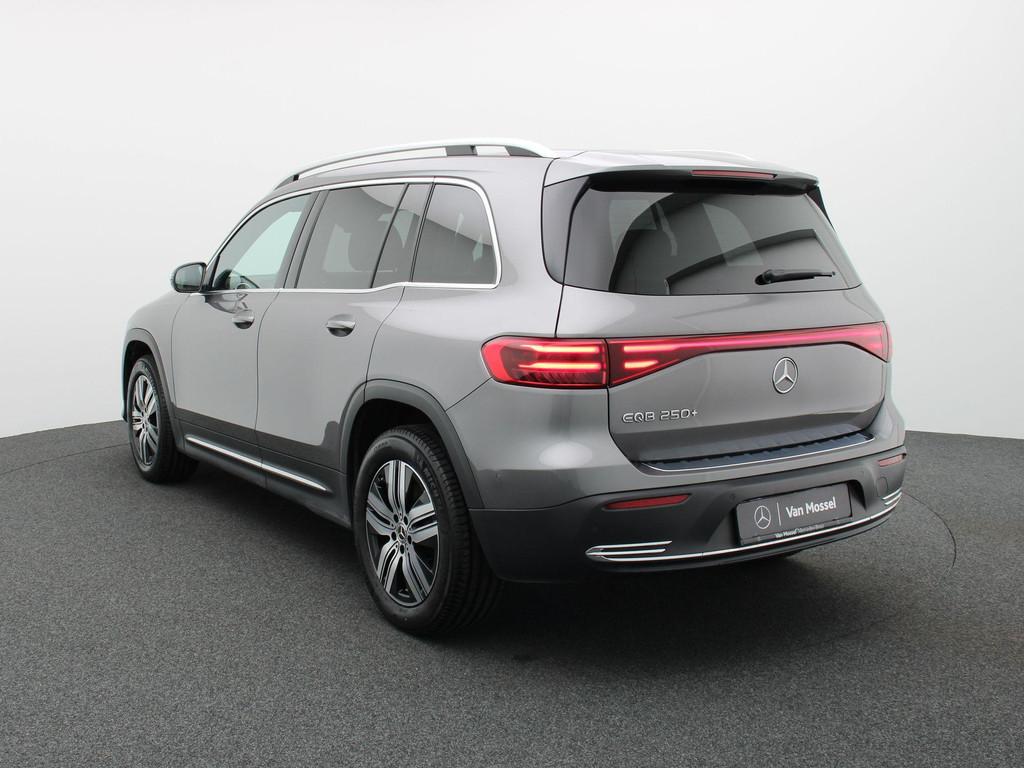Mercedes-Benz EQB 250+ Luxury Line + 7 ZITPLAATSEN + CARPLAY, Auto's, Gebruikt, 71 kWh, 7 zetels, 5 deurs