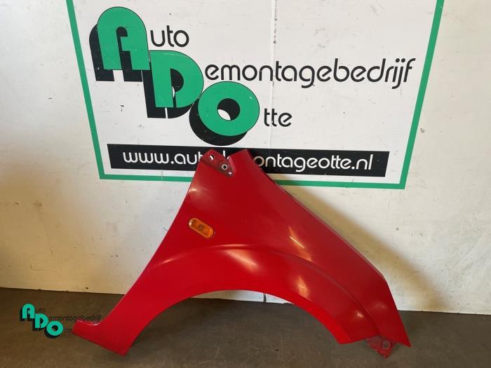 Aile avant droite d'un Ford Fiesta (Fiesta 02-) (K2), -, 3 mois de garantie, -, -