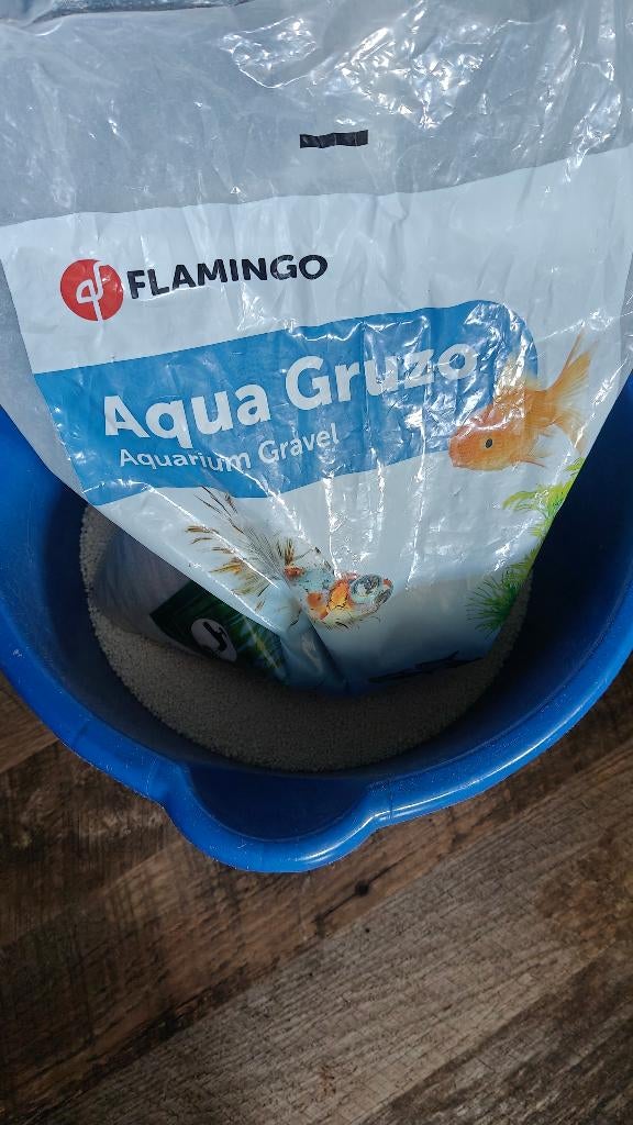 Wit aquarium grind, Ophalen, Zo goed als nieuw, Grind, Zand of Voedingsbodem
