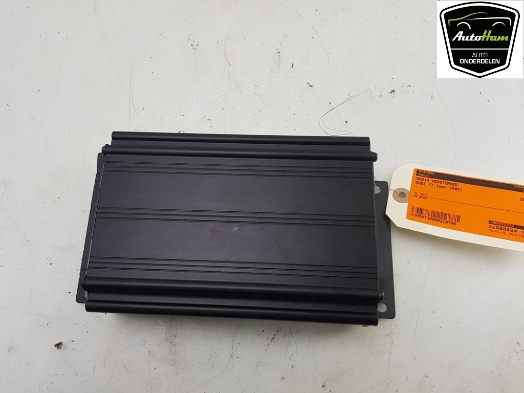 AUDIO VERSTERKER Audi TT (8N3) (|8N8035223|), Gebruikt, Audi