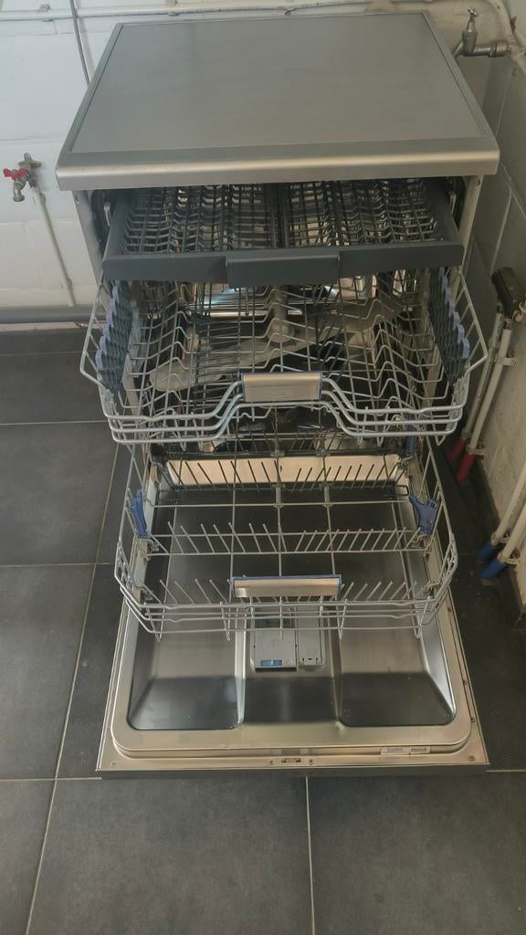 Vaatwasser Beko, Ophalen, Gebruikt, Vrijstaand, Energieklasse A of zuiniger