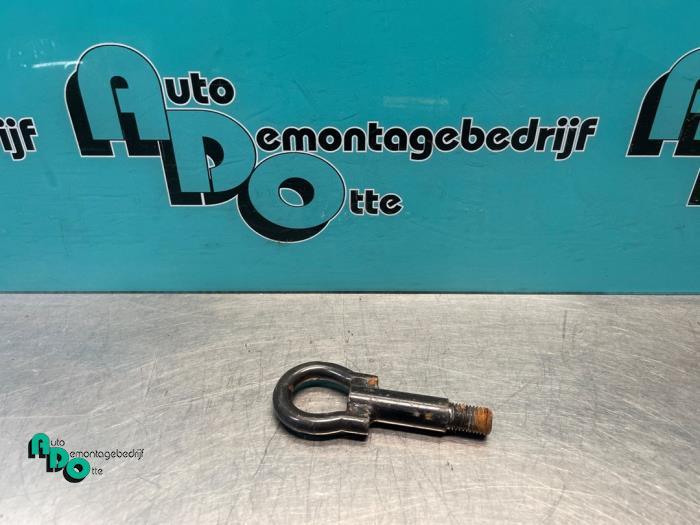 Crochet de remorquage avant d'un Nissan Micra (Micra 03-) (T, Autos : Pièces & Accessoires, -, 3 mois de garantie, Utilisé, -