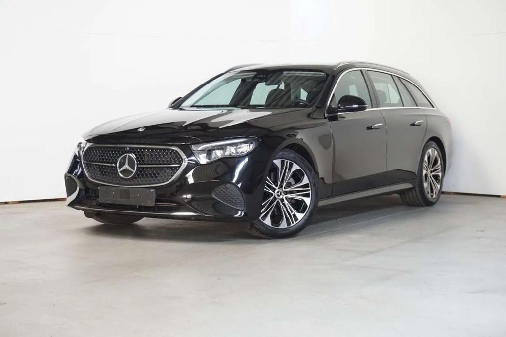Mercedes-Benz E-Class 220 PANO DAK - TREKHAAK WEGKLAPBAAR, Auto's, Mercedes-Benz, Automaat, 197 pk, 145 kW, Gebruikt