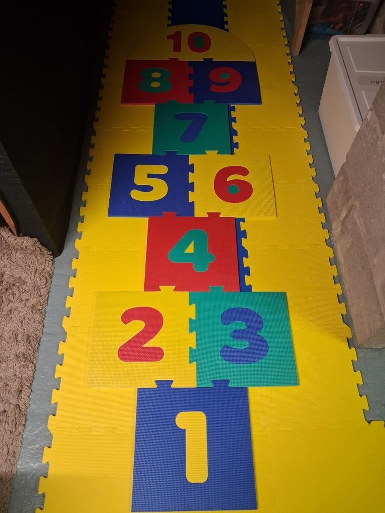 Hinkelspel foam, Enlèvement