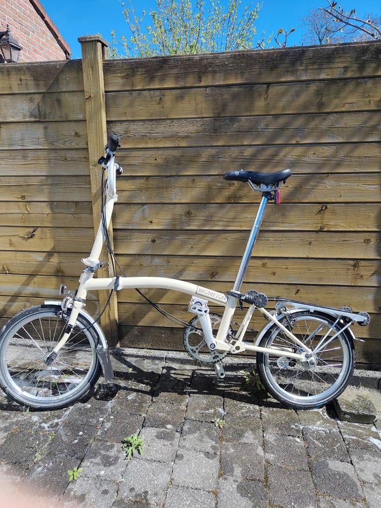 Brompton vouwfiets. Crème wit., Fietsen en Brommers, Ophalen, Brompton