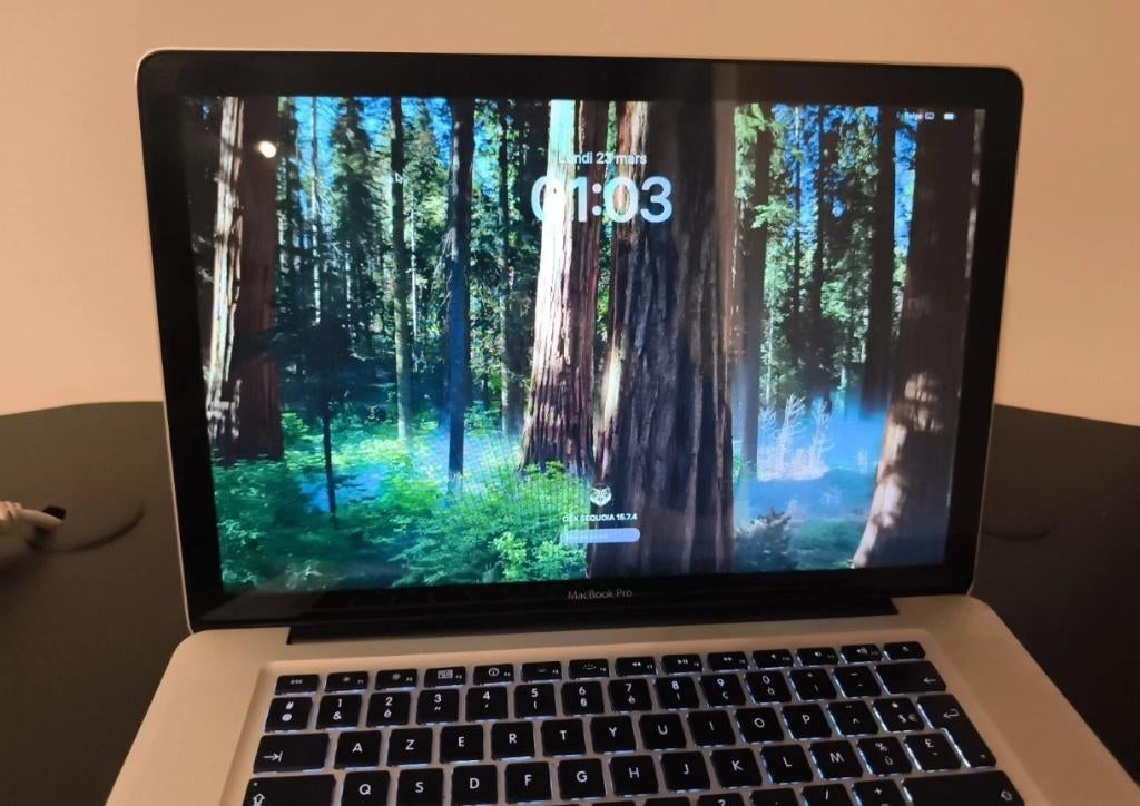 MacBook Pro 15 2011 I5 2 GHz 16 GB 256 GB SSD, Computers en Software, Windows Laptops, 256 GB, Met videokaart, 2 tot 3 Ghz, 15 inch