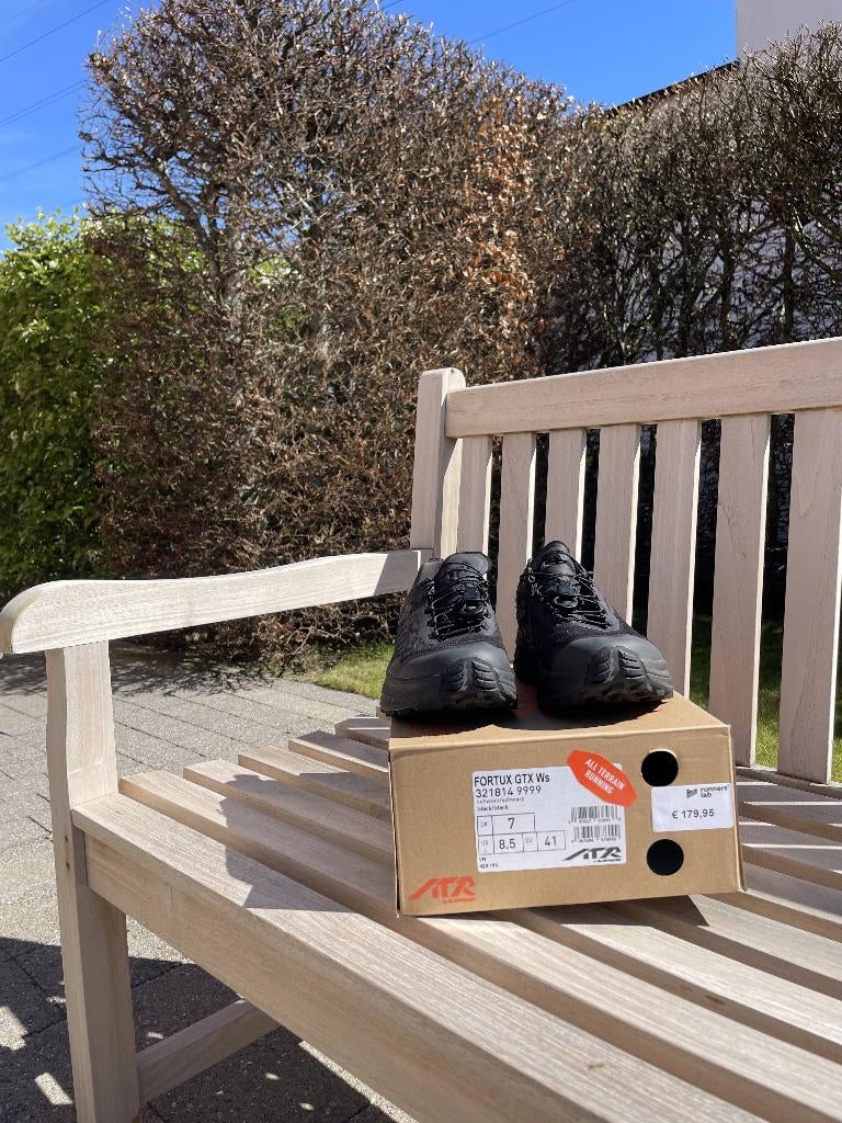 Wandelschoenen Lowa, Ophalen, Nieuw, Schoenen