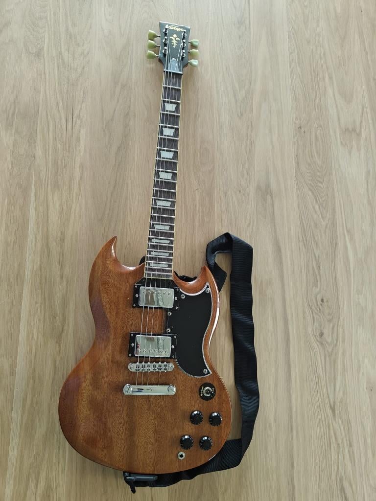 Vintage VS6 Reissued elektrische gitaar, Muziek en Instrumenten, Snaarinstrumenten | Gitaren | Elektrisch, Ophalen, Zo goed als nieuw