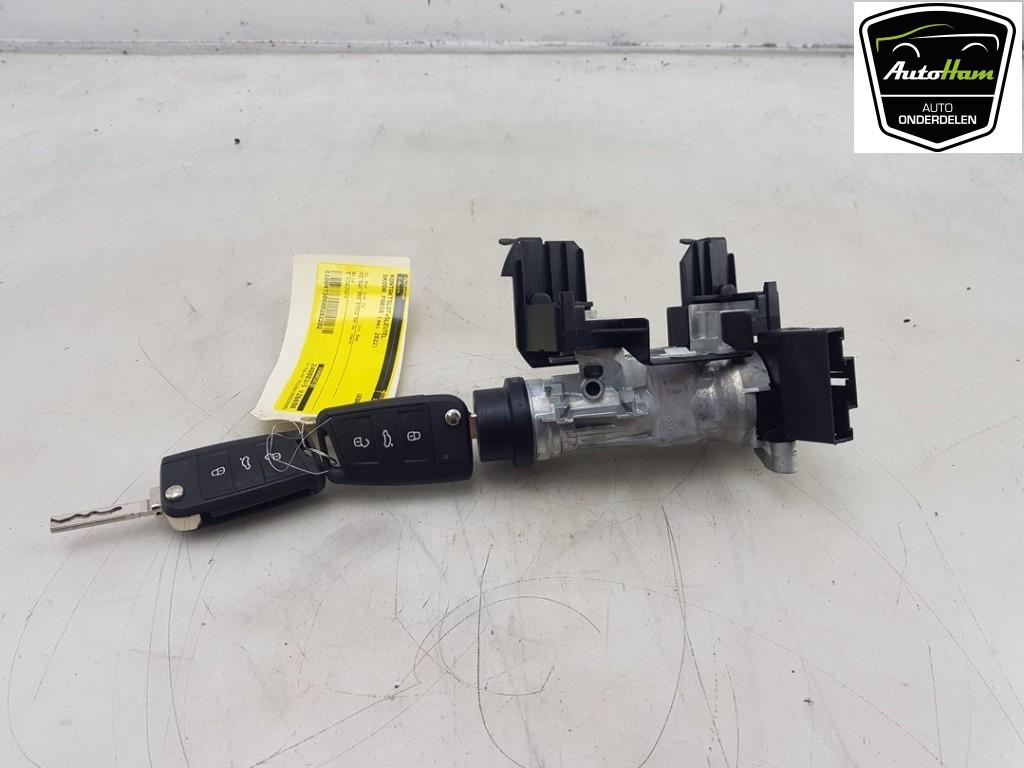 CONTACTSLOT + SLEUTEL Fabia III Combi (NJ5) (|1K0905851D|), Auto-onderdelen, Gebruikt, Skoda