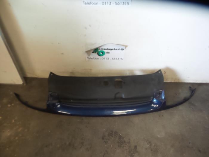 Calandre d'un Renault Clio (Clio 2 98-), Autos : Pièces & Accessoires, Renault, -, 3 mois de garantie, Utilisé