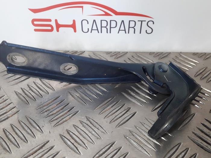Charnière capot d'un Audi A3, Autos : Pièces & Accessoires, -, 3 mois de garantie, Audi, Utilisé