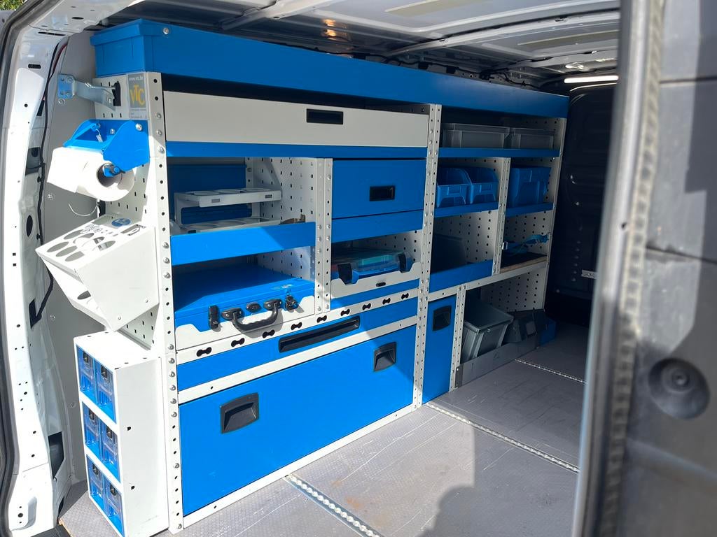 Inrichting bestelwagen, Ophalen, Zo goed als nieuw