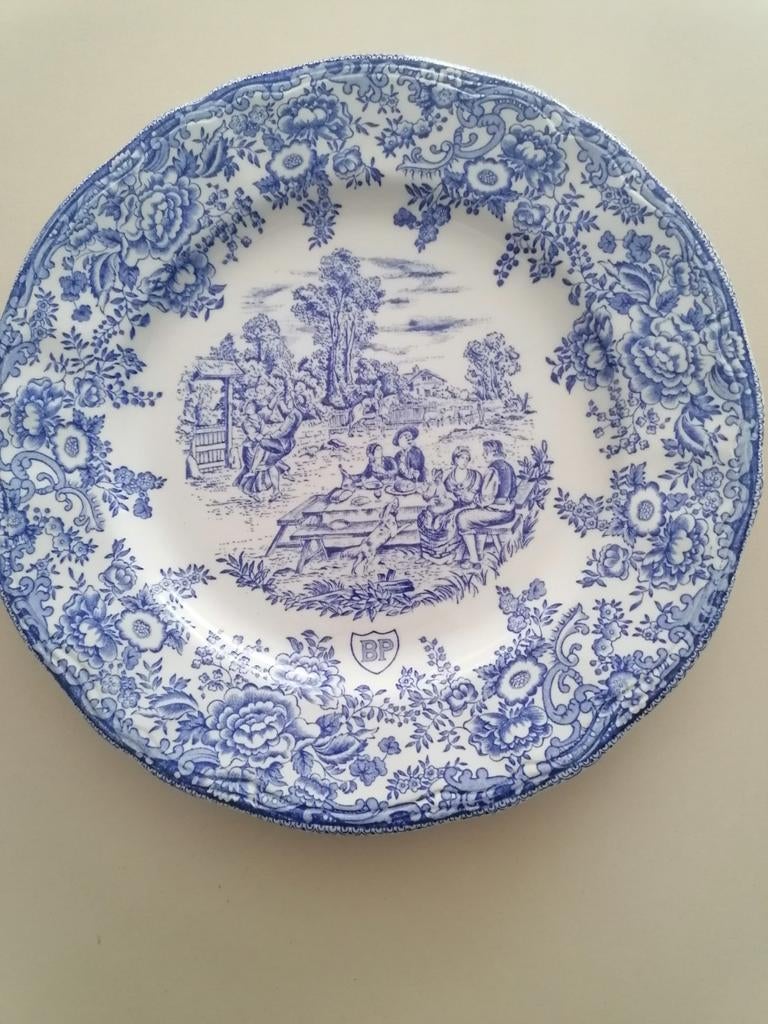 Assiette decorative BP de collection Lunéville,