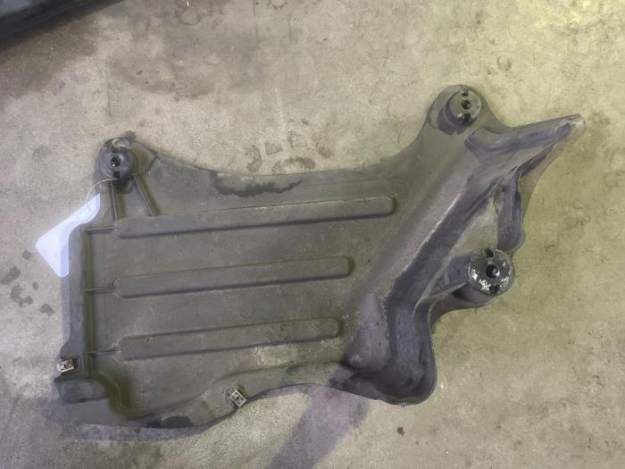 Plaque de protection sol d'un Volkswagen Polo, Volkswagen, -, 3 mois de garantie, Utilisé