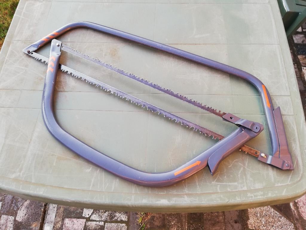 beugelzaag, handzaal, boogzaag, 2 stuks, Ophalen, Zo goed als nieuw, Beugelzaag