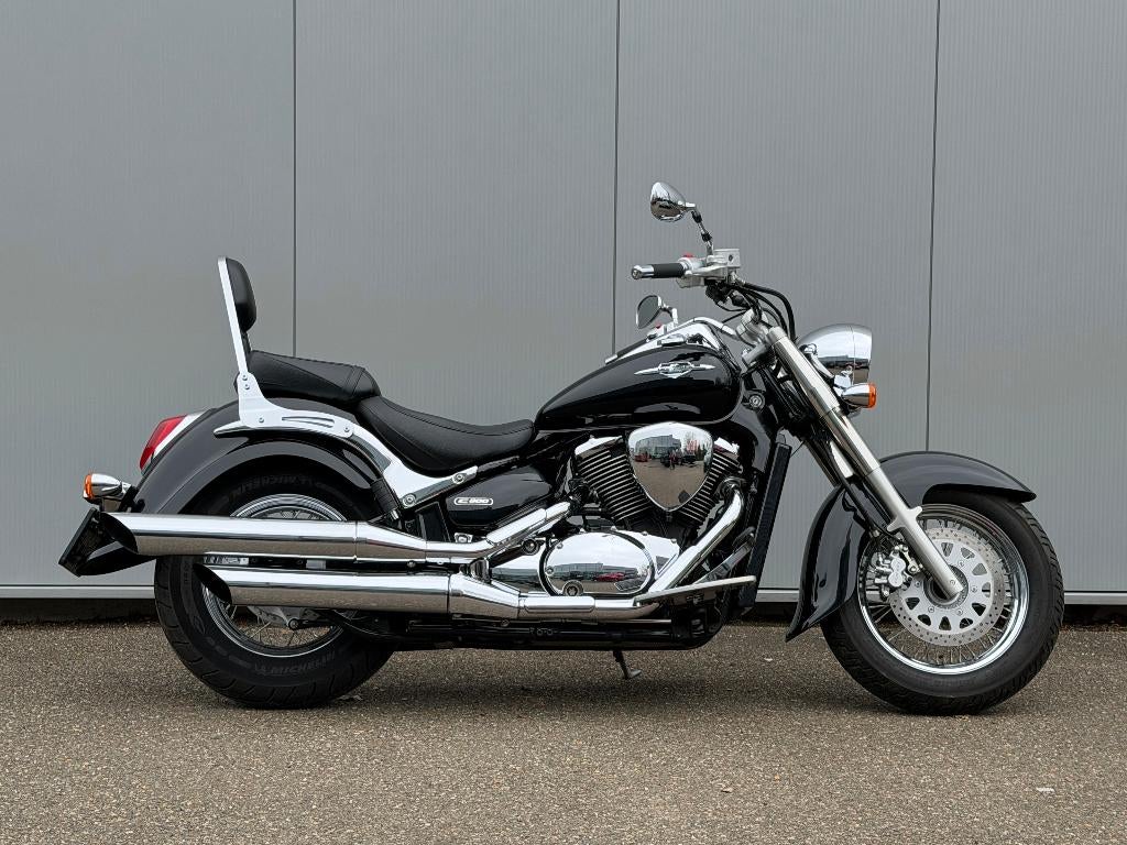 Suzuki c 800 Intruder in zeer mooie staat!  7200km -- 2009, Motoren, 2 cilinders, 805 cc, Bedrijf, Meer dan 35 kW