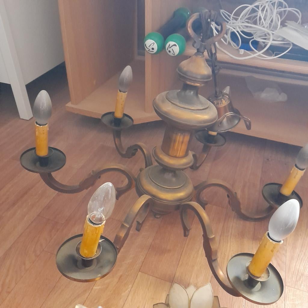 Écoutez, Enlèvement, Utilisé