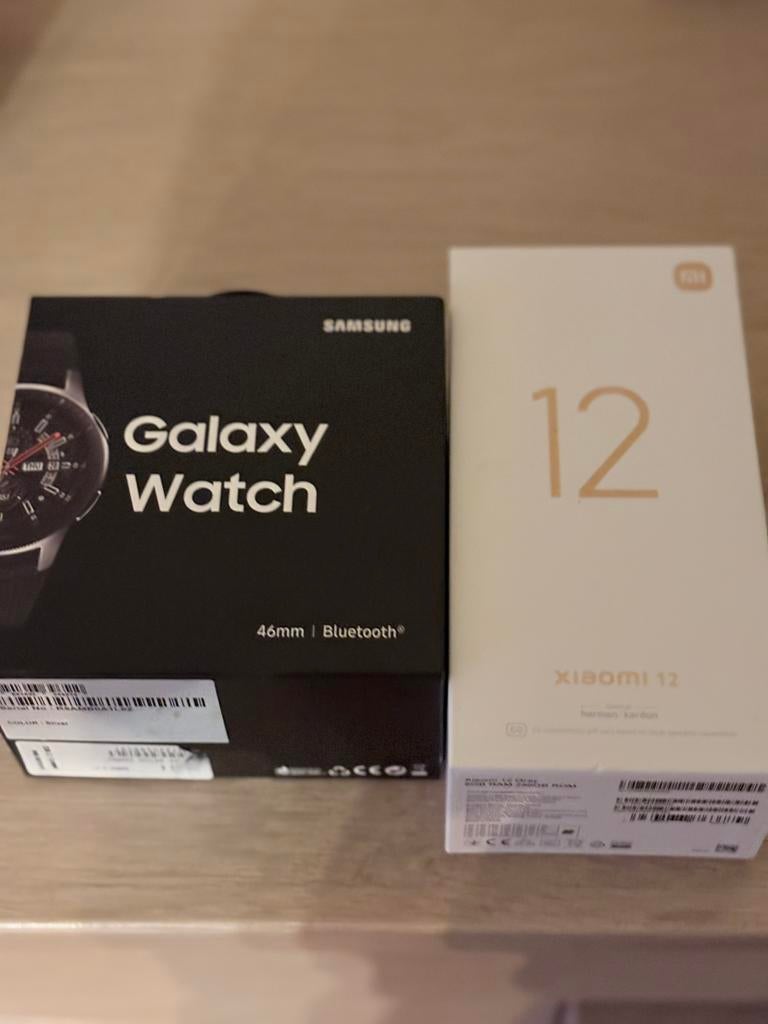 Gsm xiaomi 12 + montre galaxy watch, Ophalen of Verzenden, Gebruikt, Polshorloge, Overige merken