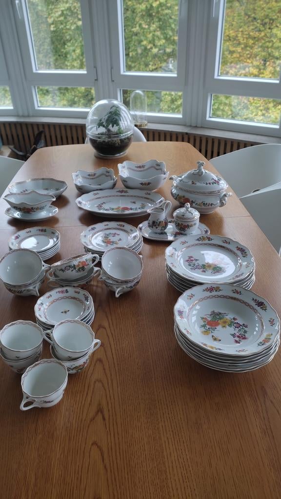 Service porcelaine allemande Hutschenreuther, Antiek en Kunst, Antiek | Servies compleet, Ophalen