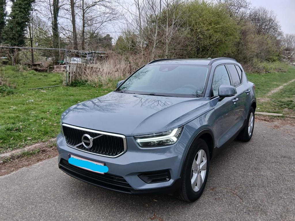 Volvo XC40 T3 Momentum Pro 1.5 essence 71000 km modèle 2020, Autos, Volvo, Achat, Boîte manuelle, Entretenue par le concessionnaire
