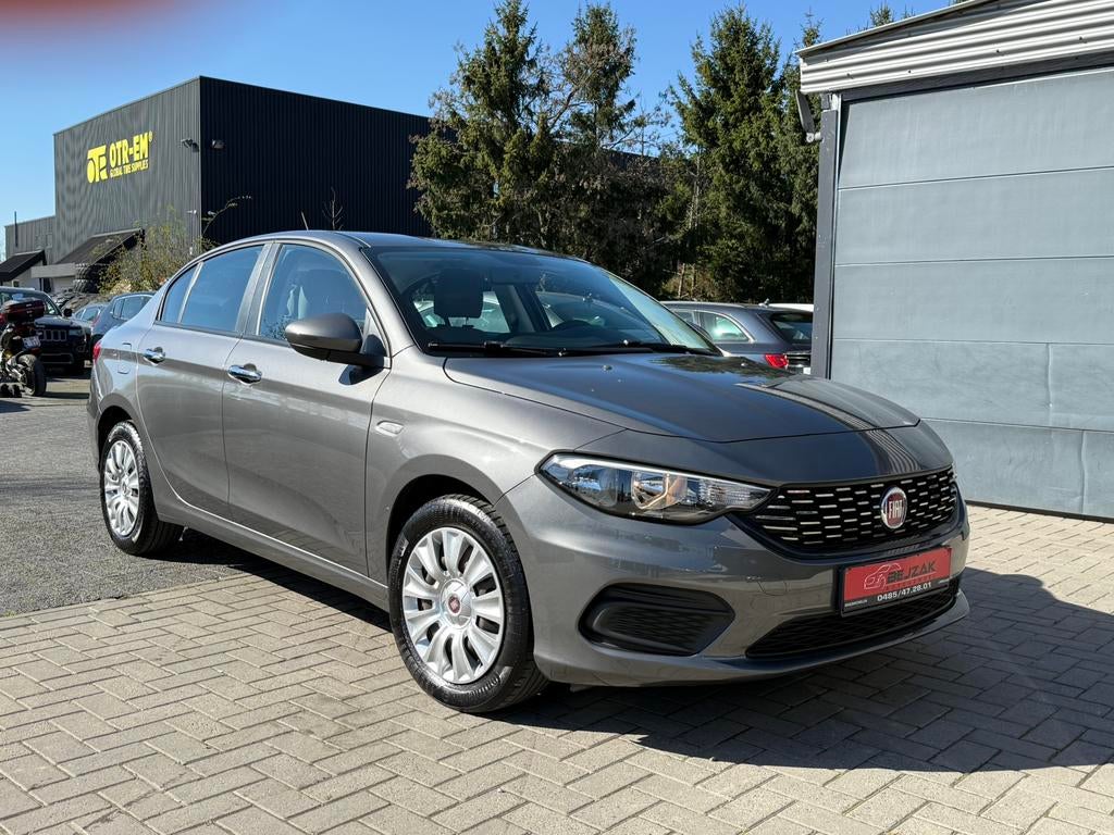 Fiat tipo 1.4i 31.000km 1ste eig 1j Garantie, Auto's, Fiat, Voorwielaandrijving, Bedrijf, Tipo, Airconditioning