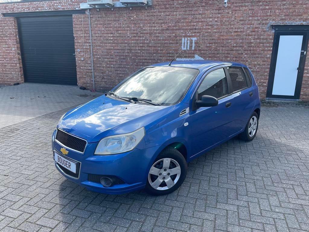 CHEVROLET AVEO | 1.2 BENZINE | TREKHAAK | 5-DEURS, Auto's, Chevrolet, Voorwielaandrijving, Stof, 1199 cc, Blauw