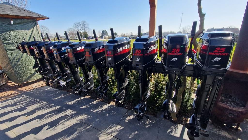 Ruime selectie buitenboordmotoren Yamaha Mercury Mariner, Sports nautiques & Bateaux, Moteurs Hors-bord & In-bord, Enlèvement ou Envoi