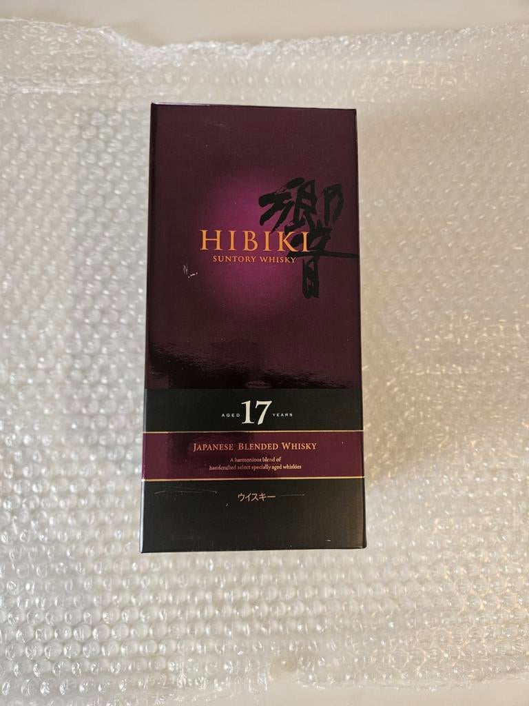 Hibiki 17 yo, Envoi