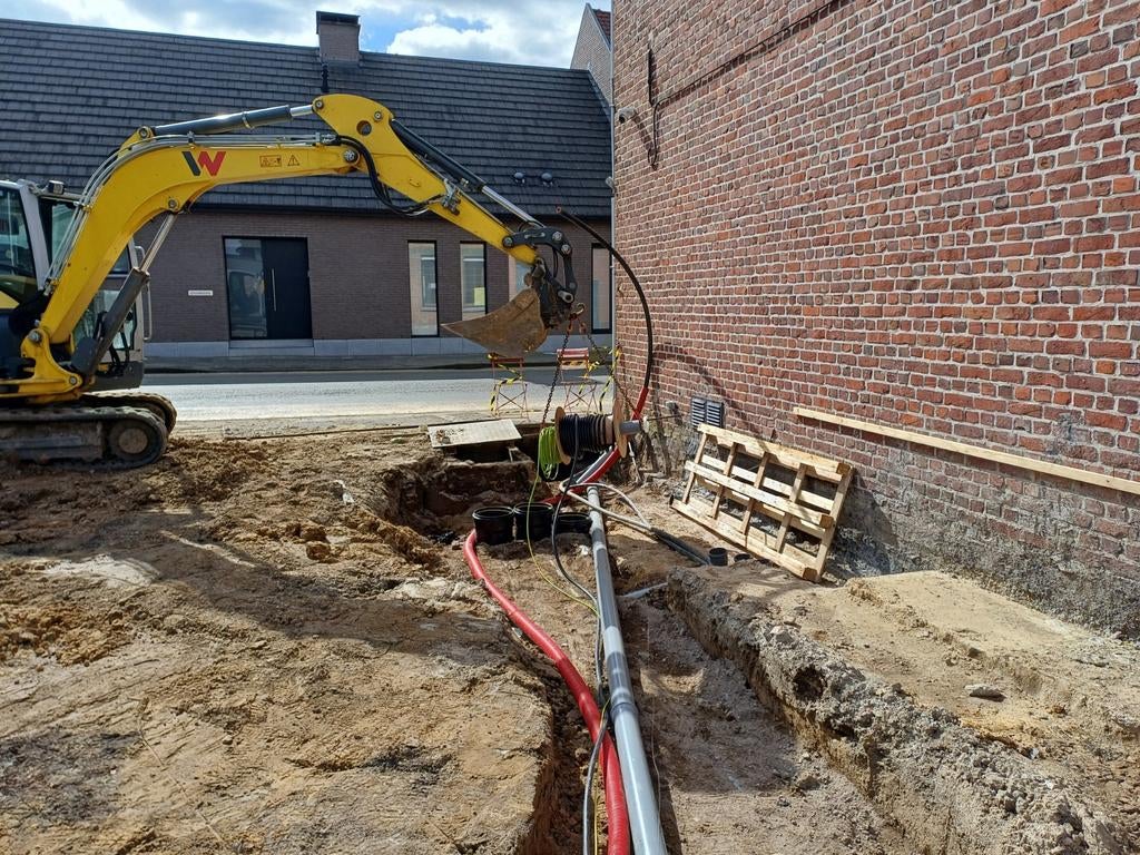 Graafkraan 6,5ton te huur + machinist