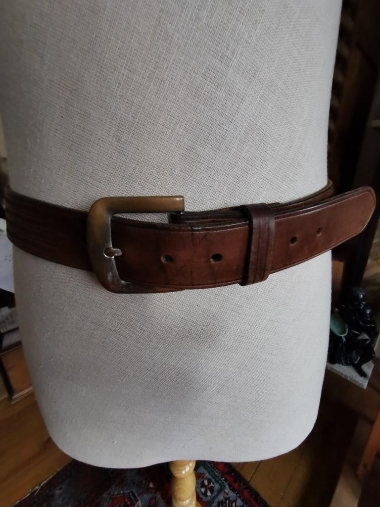 Très belle ceinture pour homme en cuir de la Martinique, Enlèvement ou Envoi, Comme neuf