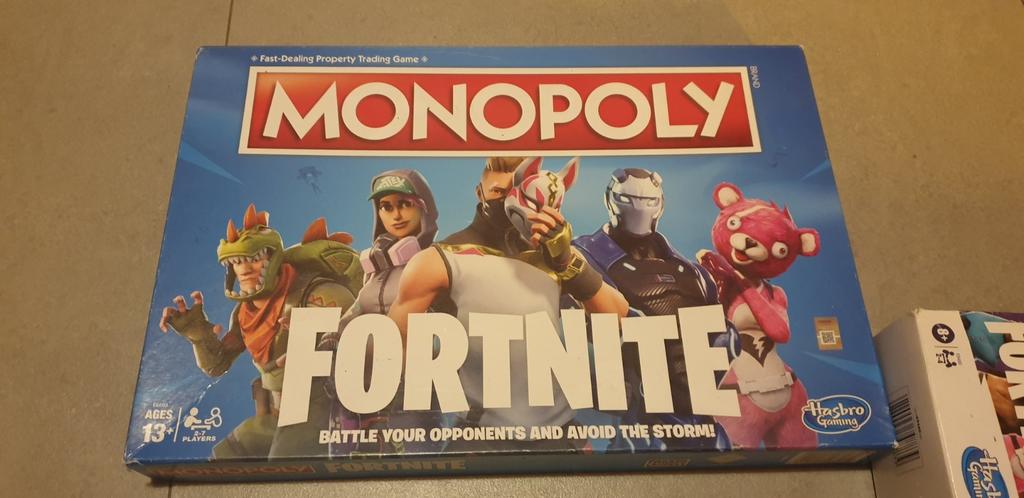 Monopoly fortnite, Ophalen of Verzenden, Zo goed als nieuw