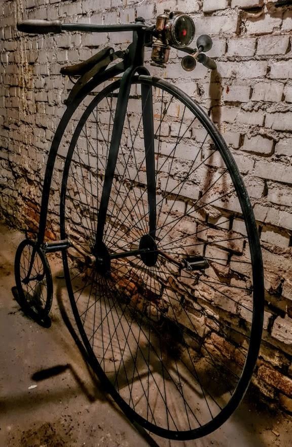 Originele Authentieke Antieke Hoge Bi met Kopmerkplaatje!, Fietsen en Brommers, Fietsen | Oldtimers, Ophalen, Jaren '20 of ouder