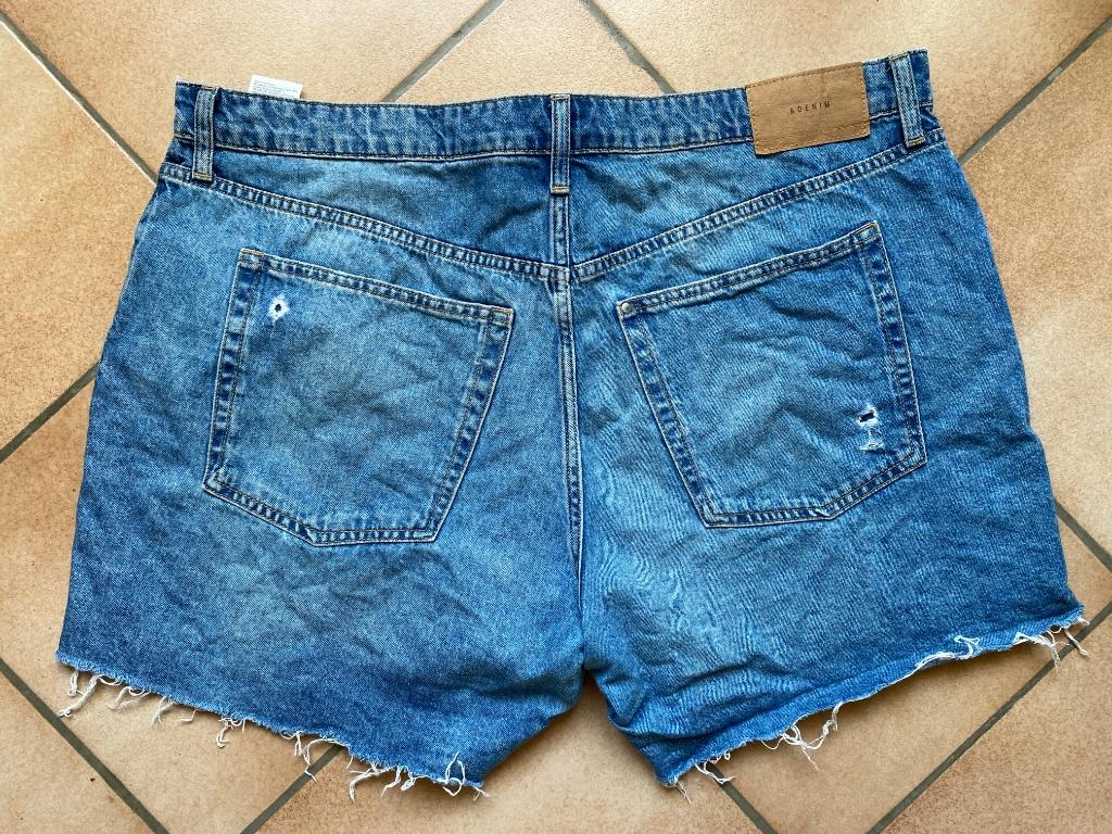 H&M Boyfriends shorts blaux jeans pre-used Maat 50, H&M, Overige jeansmaten, Gedragen, Verzenden