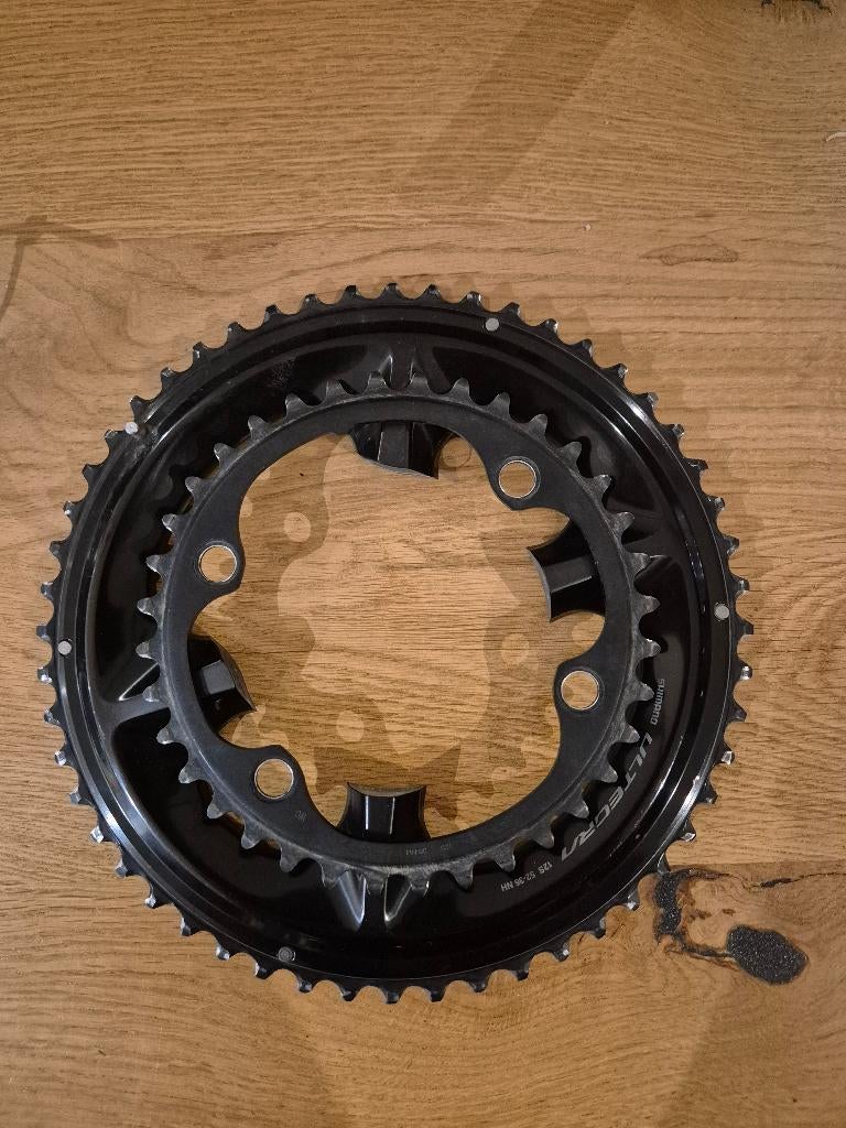 Plateaux de pédalier et cassette shimano, Vélos & Vélomoteurs, Vélos Pièces, Pédalier ou Pédales, Enlèvement ou Envoi, Vélo de course