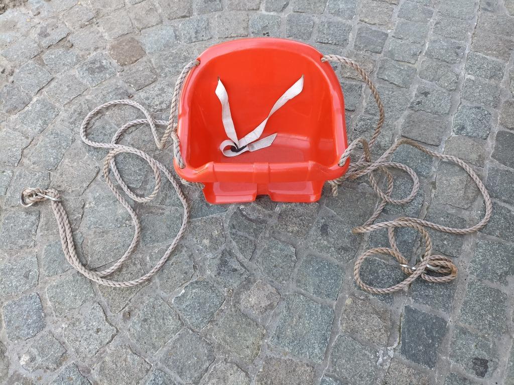Peuter schommel rood, Ophalen, Gebruikt, Schommel