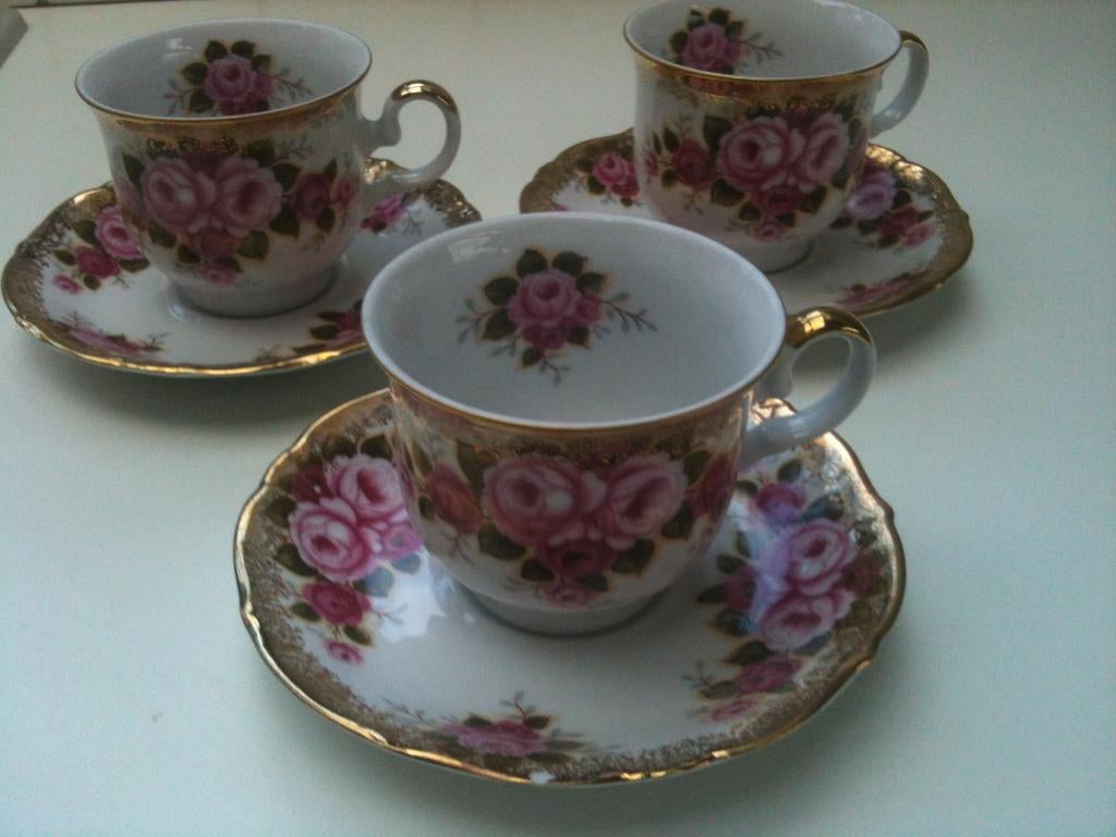 3 tassen en ondertassen Winterling Kirchenlomitz bavaria, Antiquités & Art, Antiquités | Porcelaine, Enlèvement