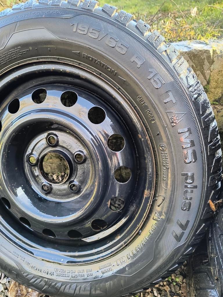 Jantes en tôle avec pneus hiver, Enlèvement