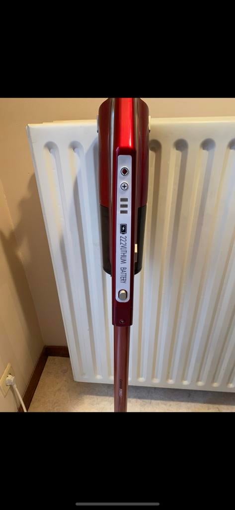 Draadloze steelstofzuiger, Ophalen, Gebruikt, Stofzuiger, Minder dan 1200 watt