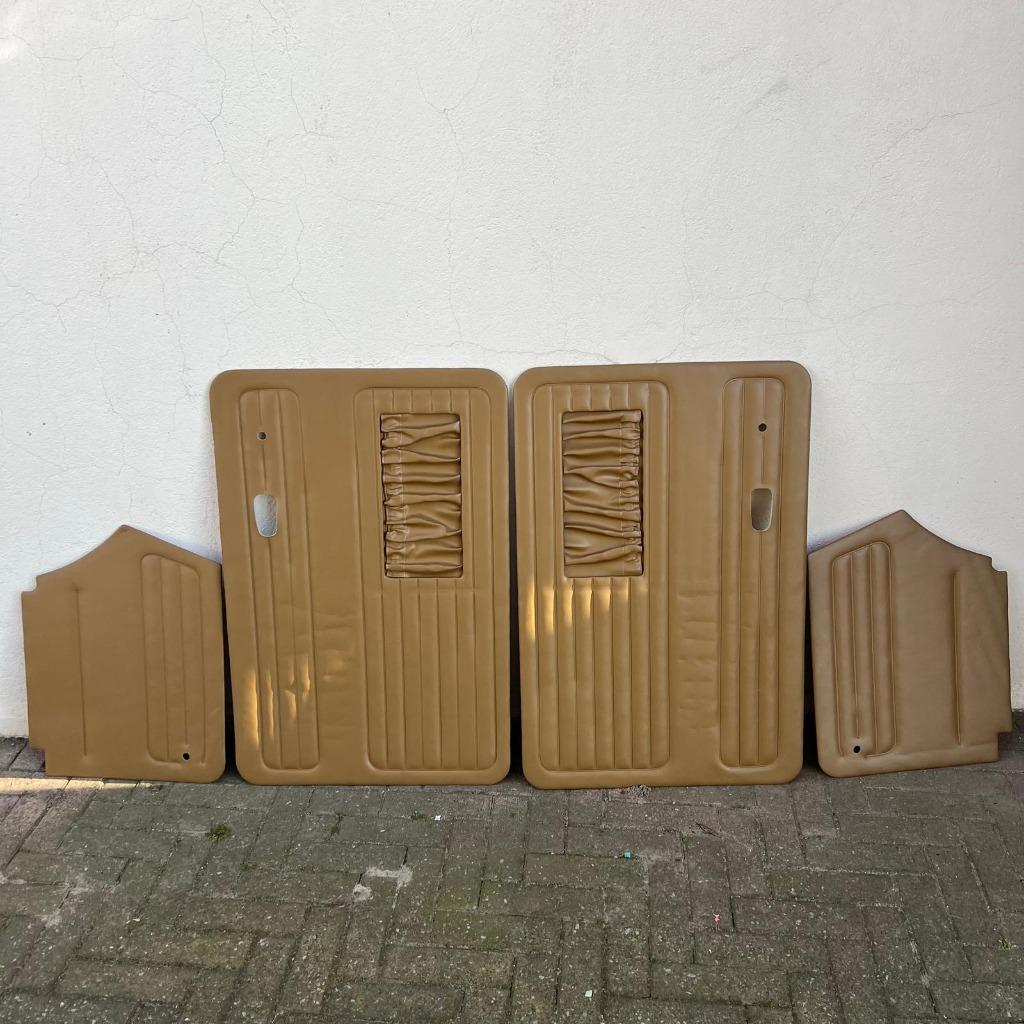 VW Kever Cabriolet 1303 73-79 Deurpaneelset, Auto diversen, Auto-accessoires, Gebruikt, Ophalen of Verzenden