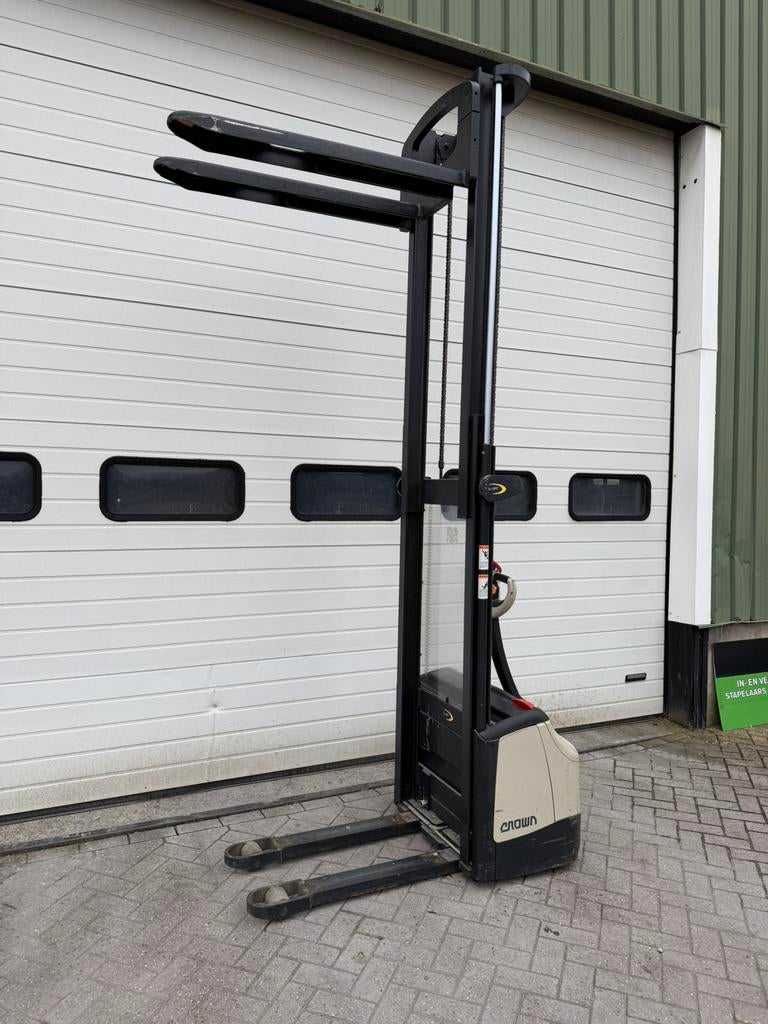 Electrische stapelaar, Enlèvement ou Envoi