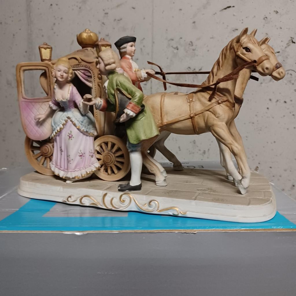 prachtige porseleinen koets  vintage, Antiek en Kunst, Ophalen of Verzenden