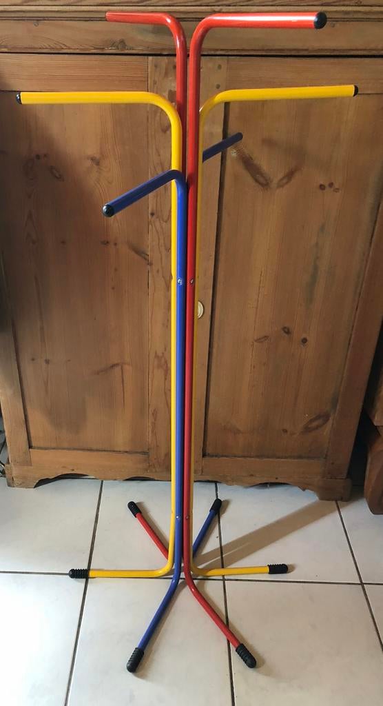 Porte manteau enfant, Enlèvement, Utilisé